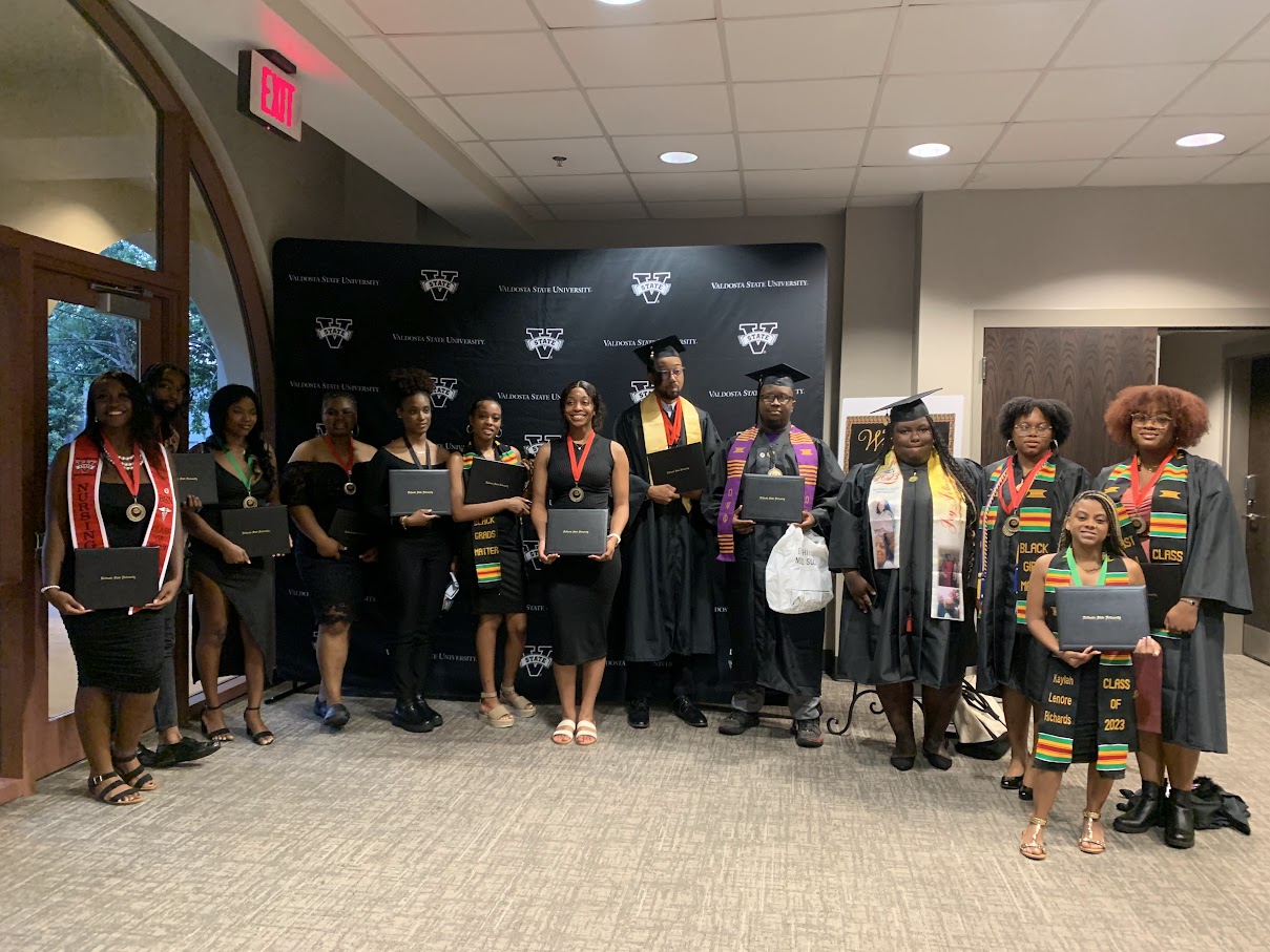 21st-annual-sankofa-graduates